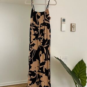 Elegant Black and Tan Floral Maxi Dress